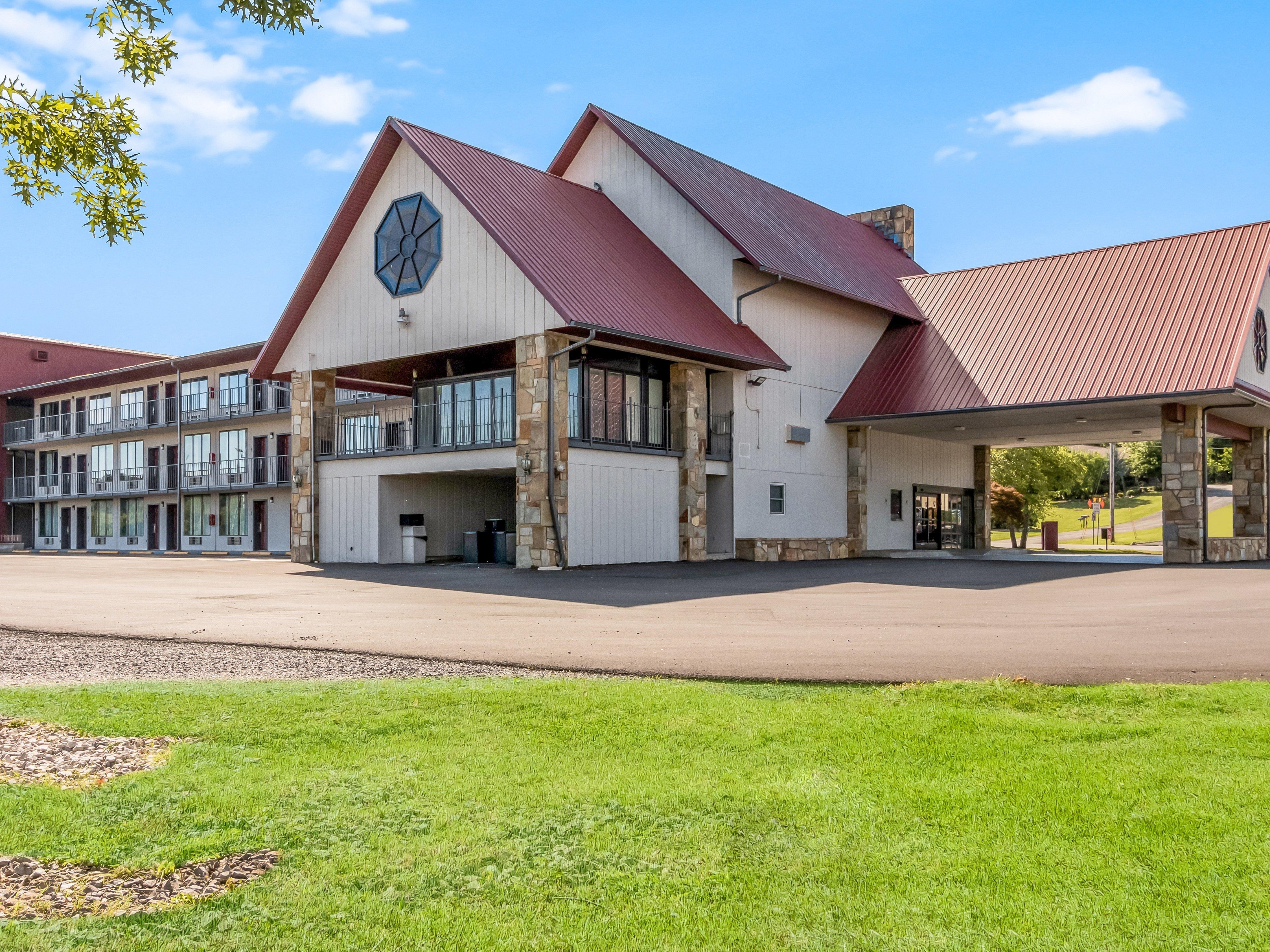 Red Roof Inn Dandridge Exterior photo